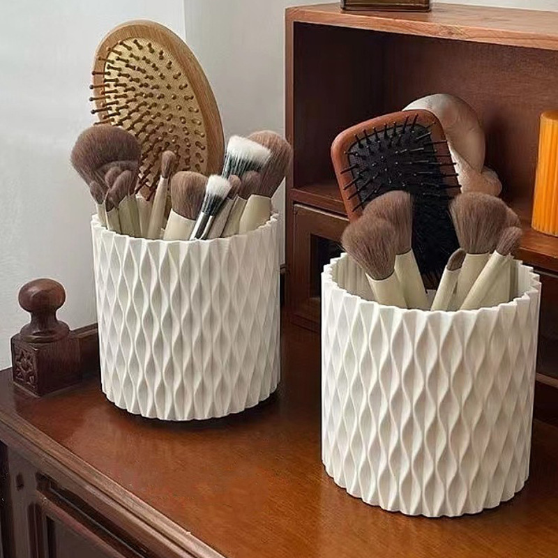 Twirl Premium Brush Holder